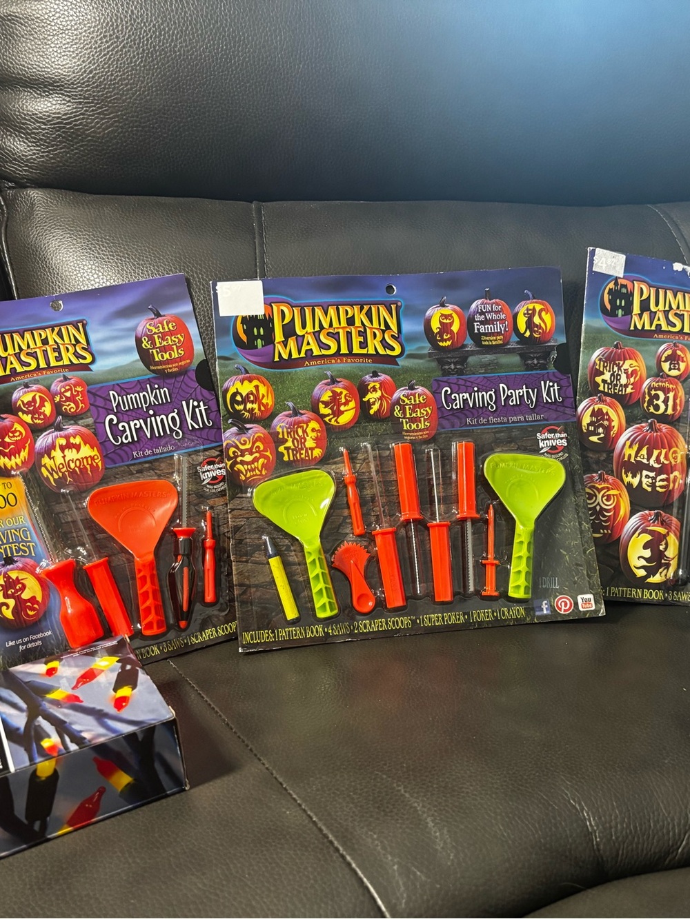 Pumpkin Carving Party Kit - one string of lights